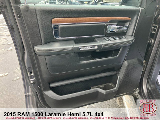 Used 2015 RAM 1500 Laramie w/ Convenience Group image 9