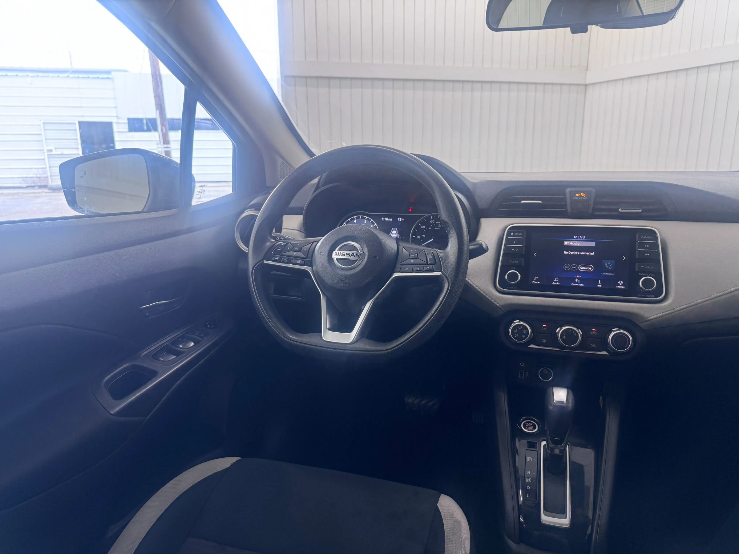Used 2021 Nissan Versa SV FWD image 15