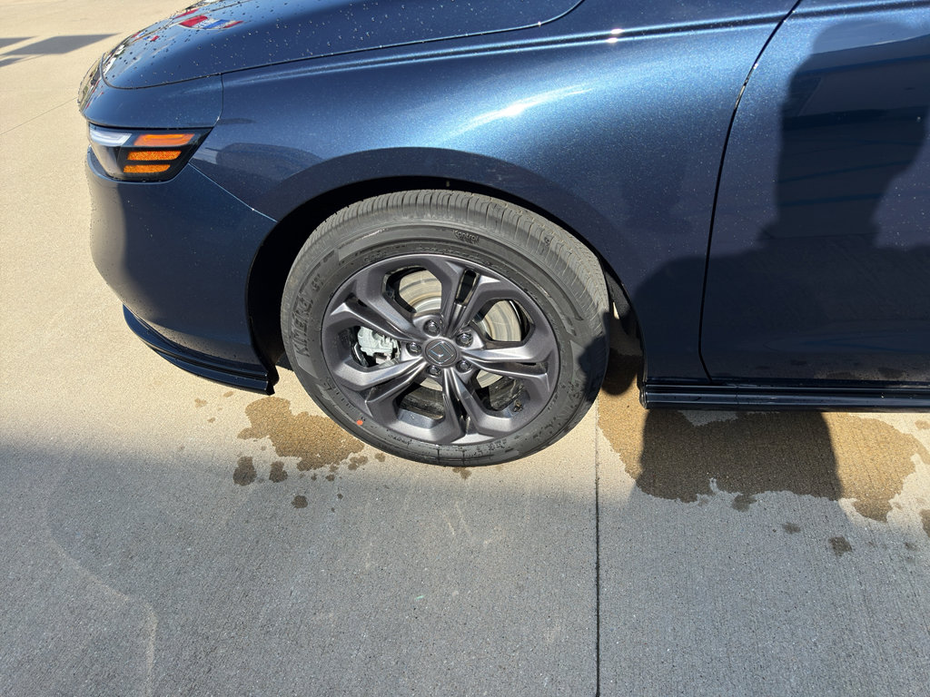 New 2026 Honda Accord EX-L image 9