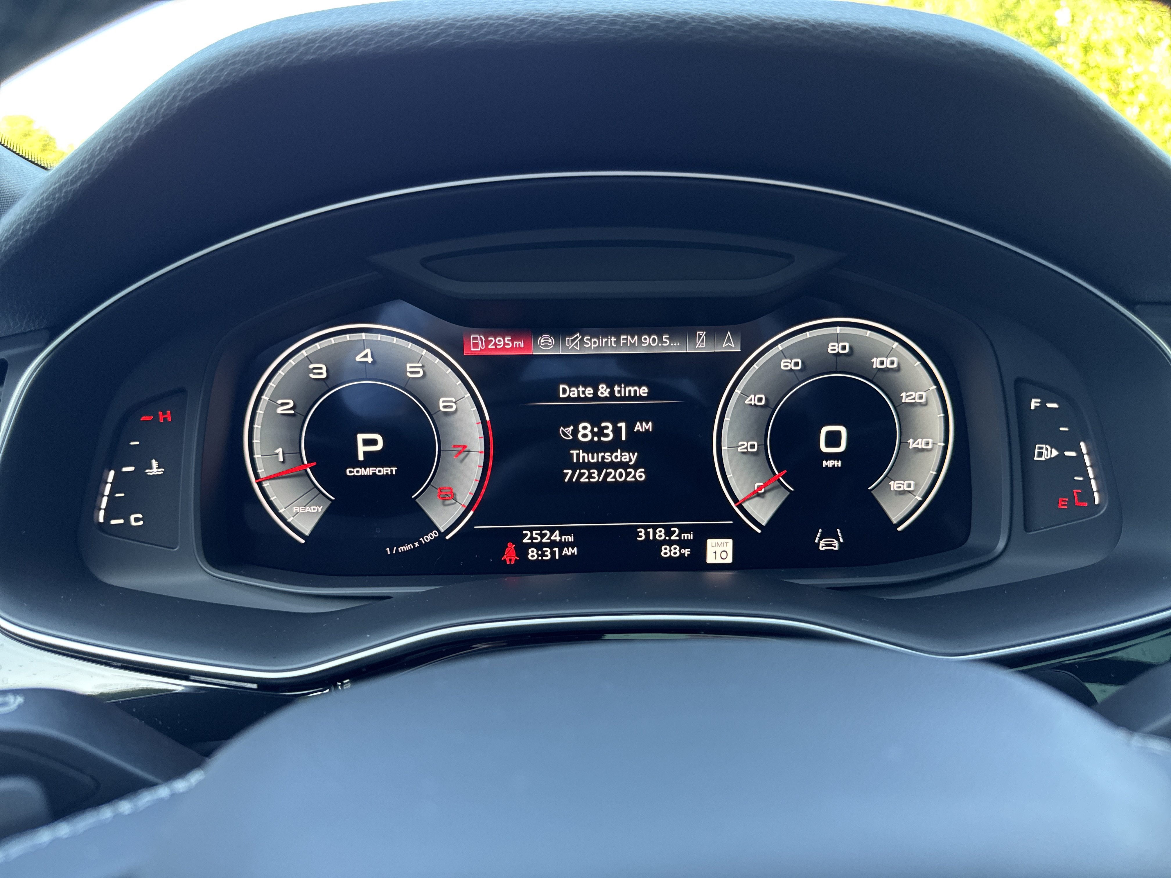 Certified 2025 Audi Q8 Premium AWD/4WD image 31