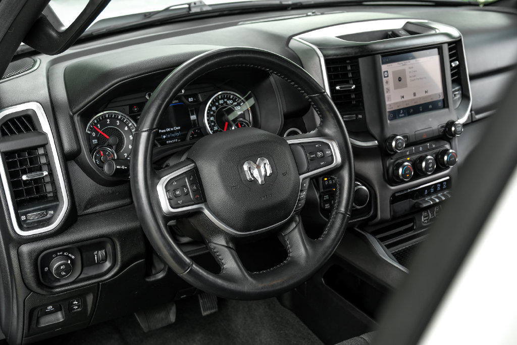 Used 2023 RAM 1500 Big Horn AWD/4WD image 4