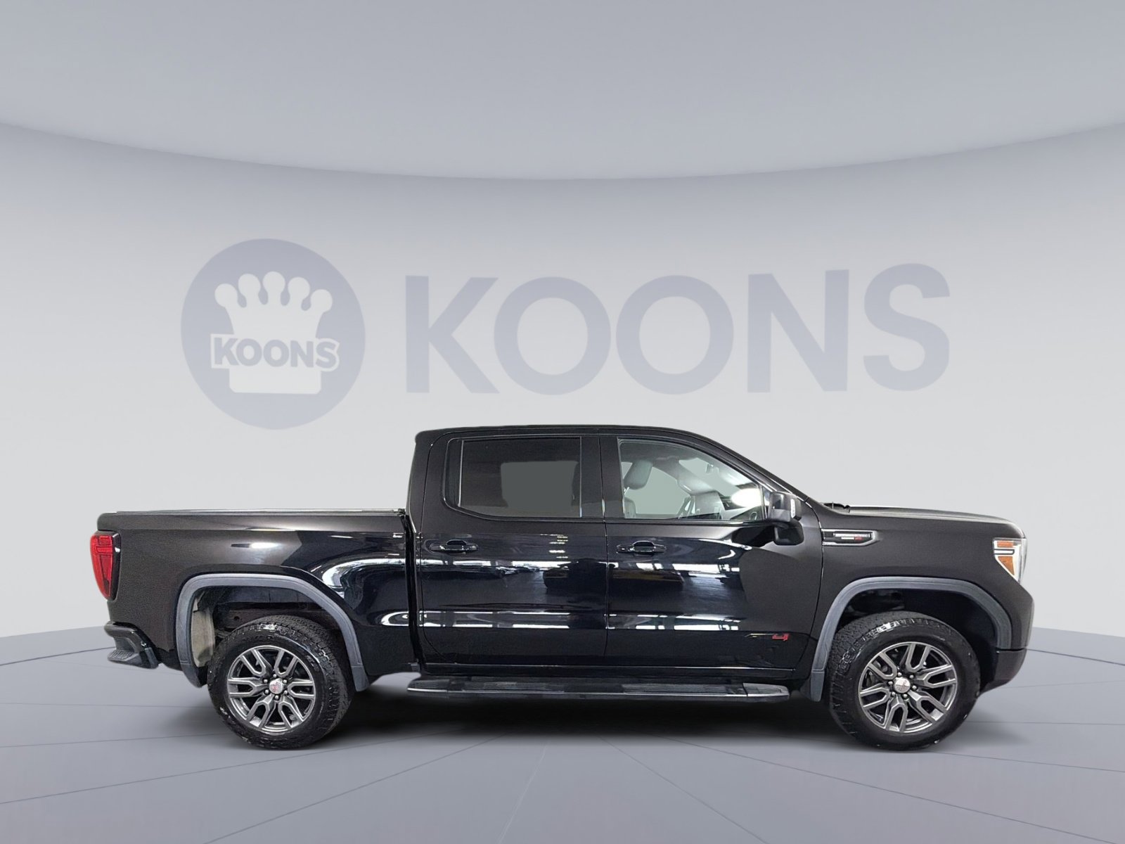 Used 2020 GMC Sierra 1500 AT4 w/ AT4 Premium Package image 8