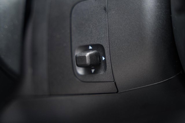 New 2025 Mercedes-Benz C 300 4MATIC Sedan image 38