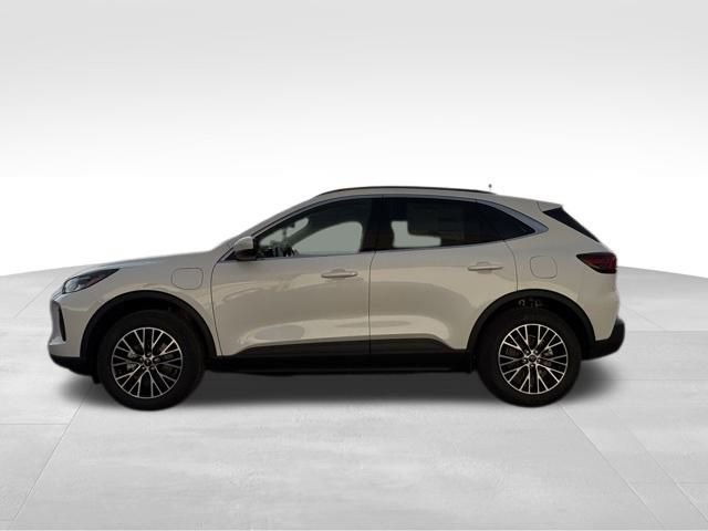 New 2026 Ford Escape SE w/ Class II Trailer Tow Package image 12