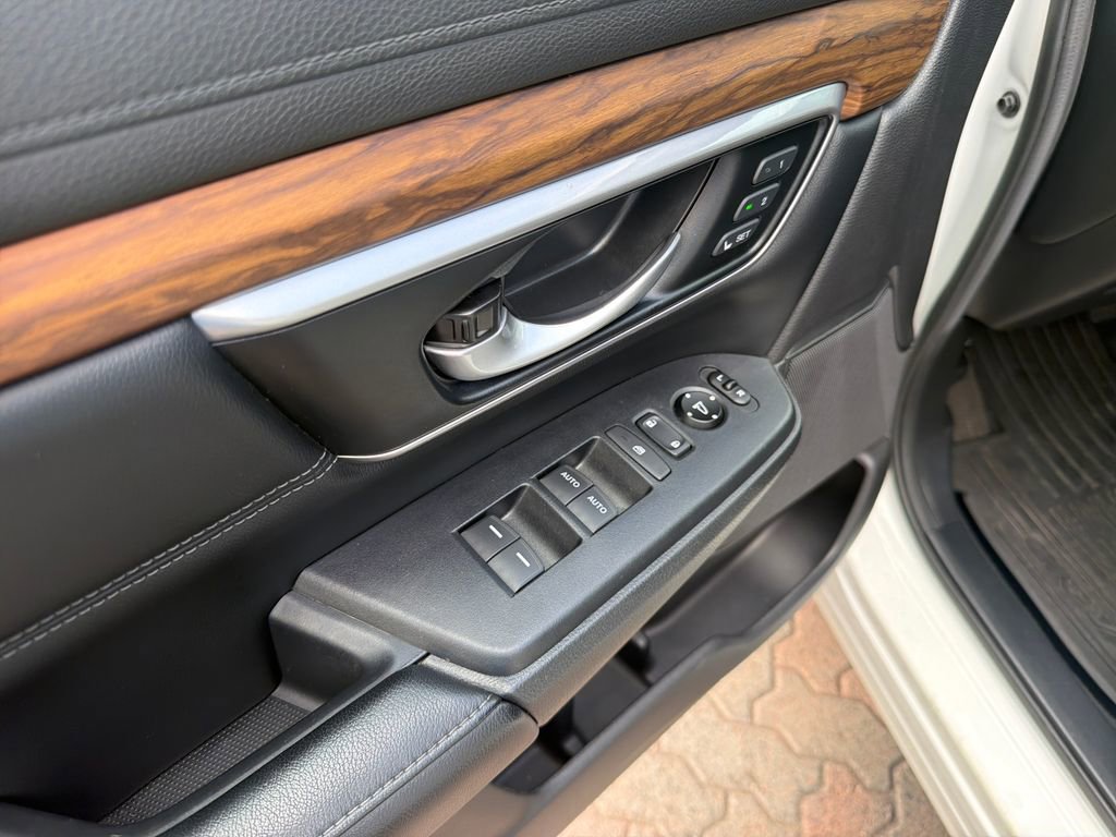 Used 2019 Honda CR-V EX-L image 9