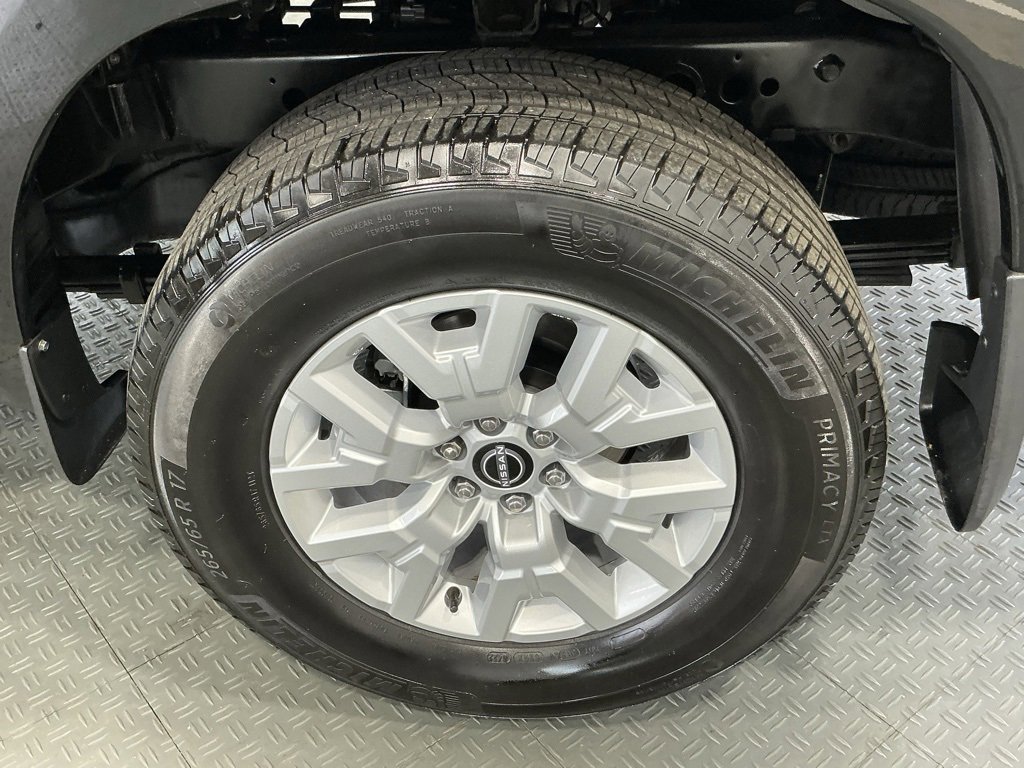 Used 2022 Nissan Frontier SV image 26