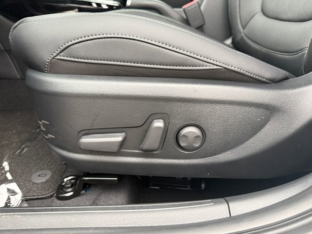 New 2026 Kia Seltos EX w/ EX Sunroof Package image 17