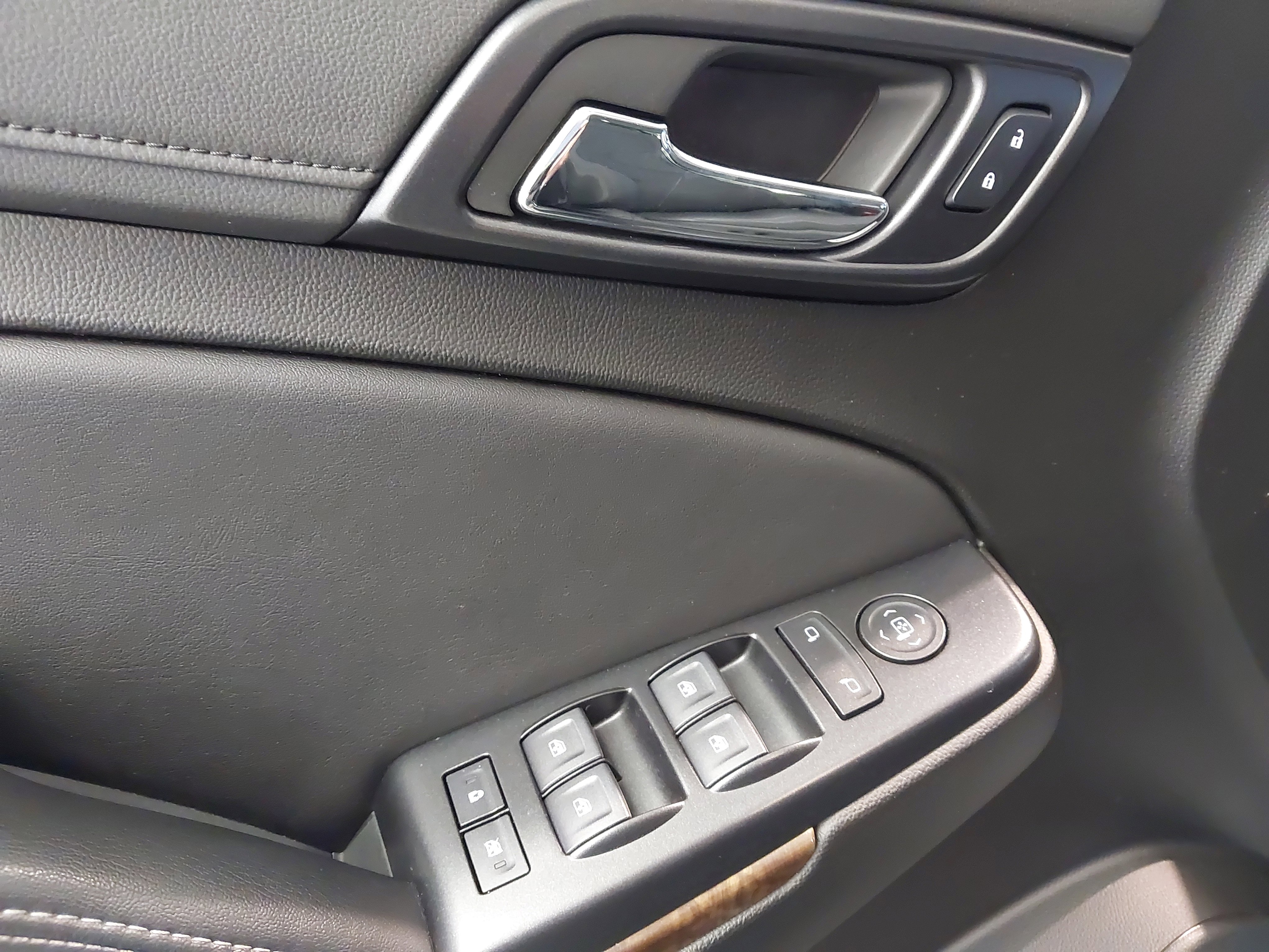 Used 2019 Chevrolet Tahoe LS image 26