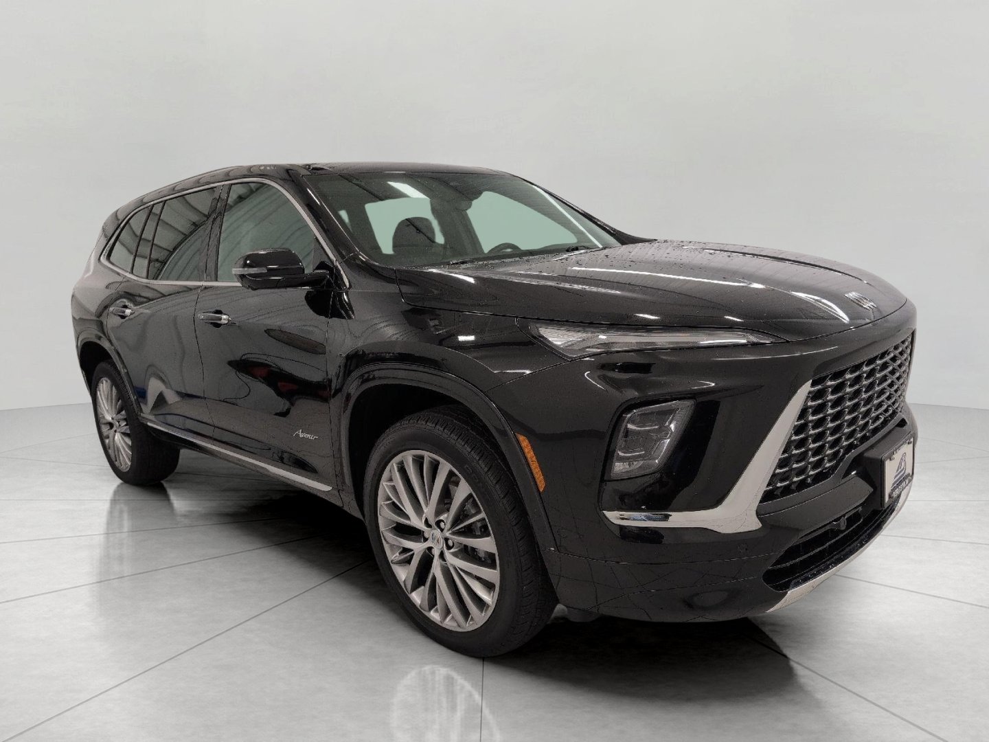 Used 2026 Buick Enclave Avenir w/ Super Cruise Package AWD/4WD image 1