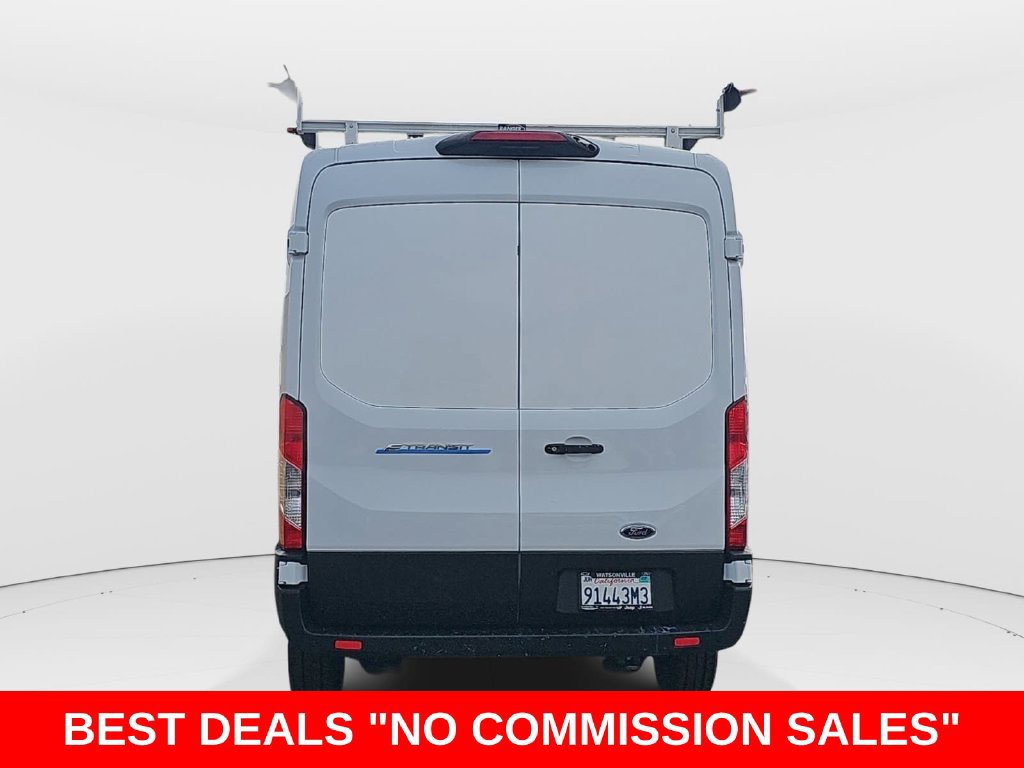 Used 2022 Ford E-Transit Medium Roof RWD image 4