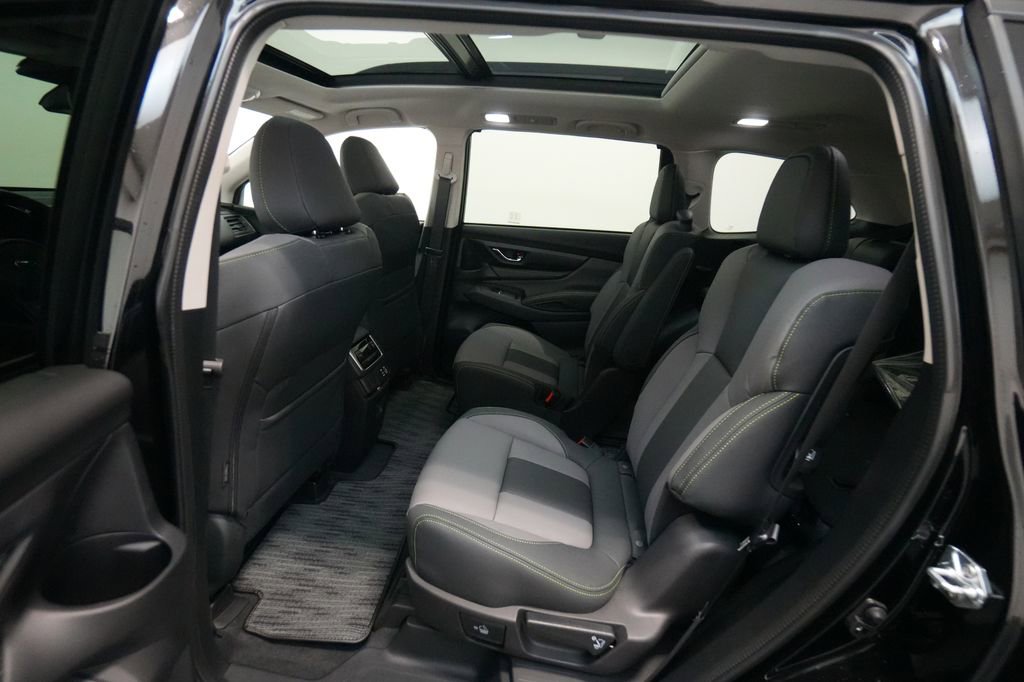 New 2025 Subaru Ascent Onyx Edition image 17