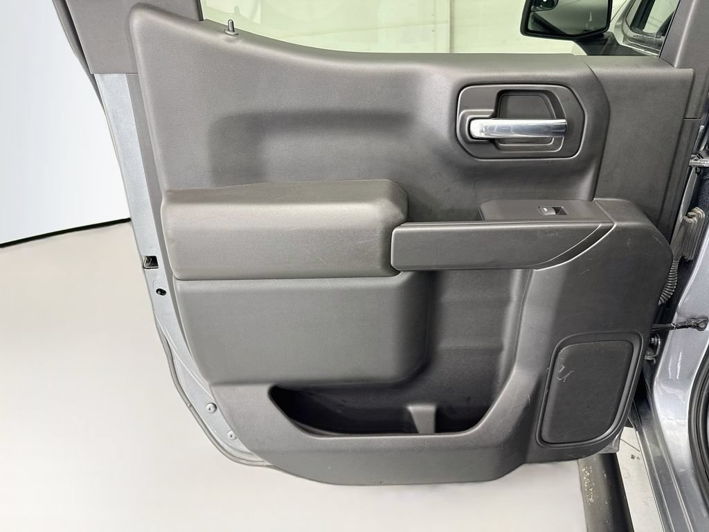 Used 2021 Chevrolet Silverado 1500 Custom AWD/4WD image 24