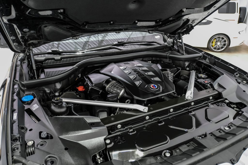 Used 2024 BMW ALPINA XB7 image 68