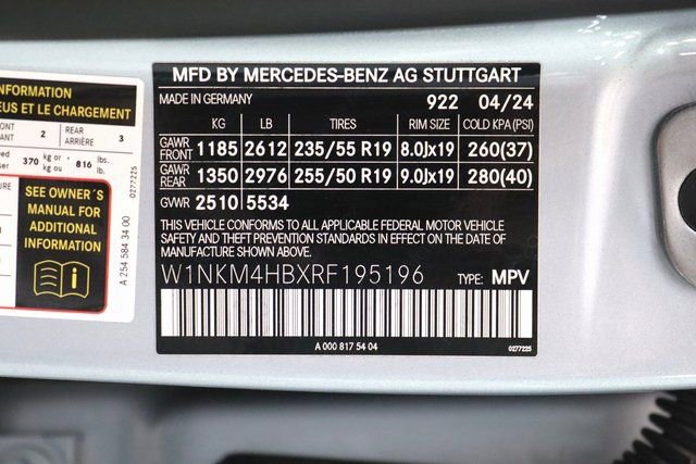 Used 2024 Mercedes-Benz GLC 300 4MATIC image 31