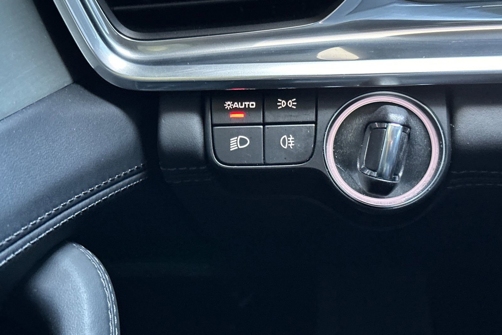 Certified 2022 Porsche Panamera Turbo S AWD/4WD image 33