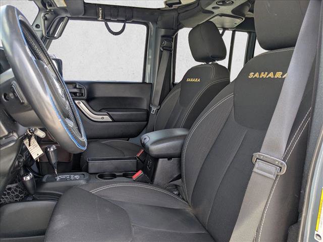 Used 2015 Jeep Wrangler Unlimited Sahara AWD/4WD image 13