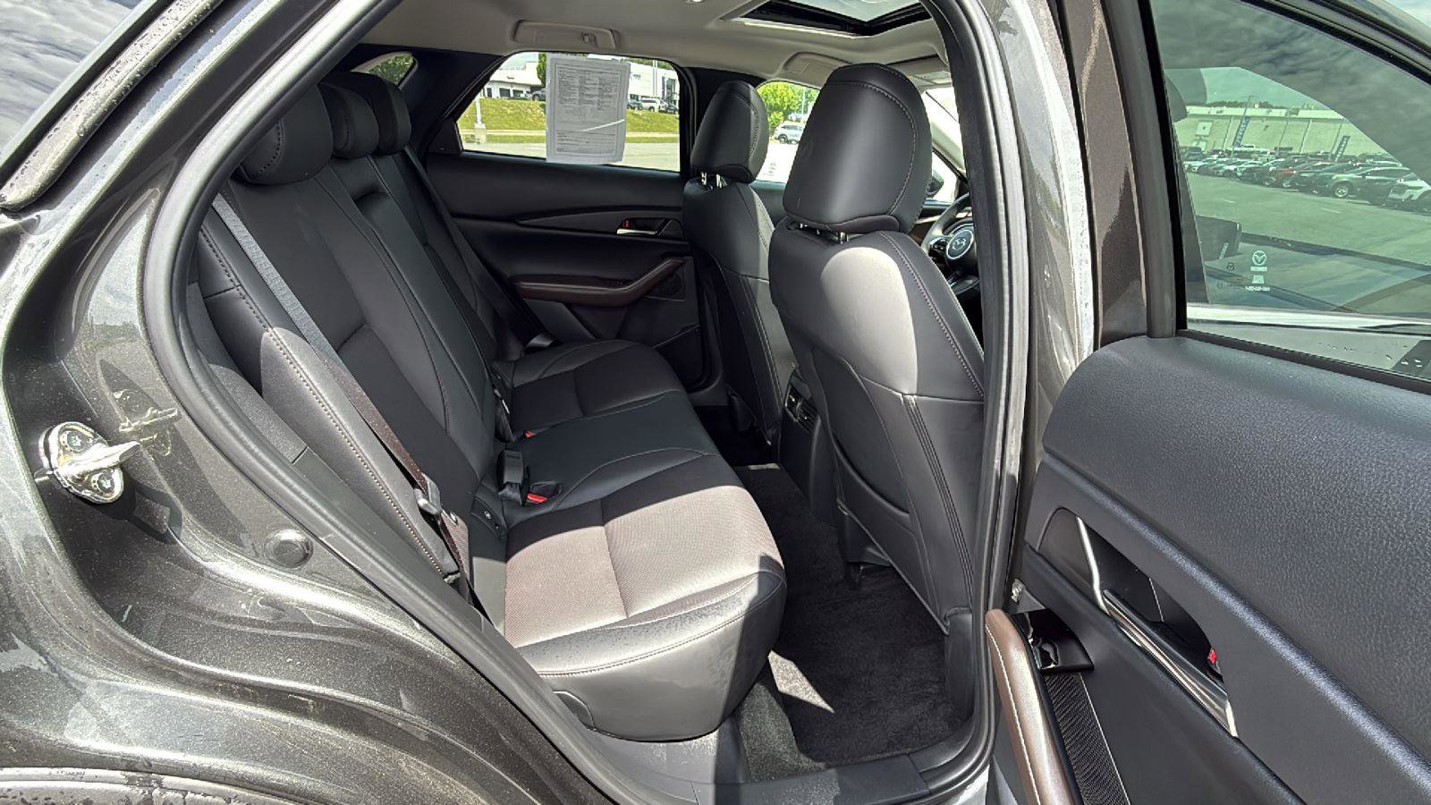 Used 2025 MAZDA CX-30 2.5 Turbo w/ Premium Package AWD/4WD image 20