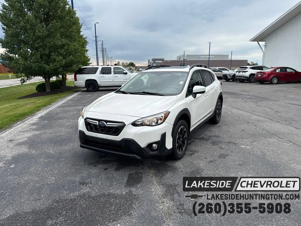 Used 2021 Subaru Crosstrek 2.0i Premium w/ Moonroof Package AWD/4WD image 1