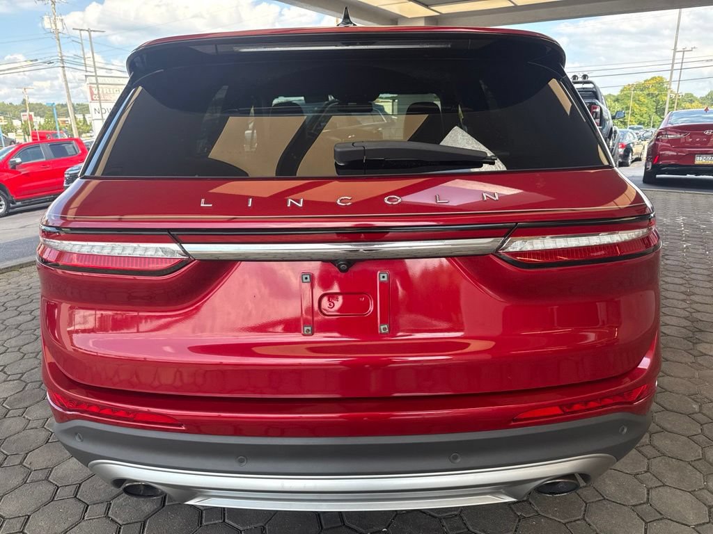 Used 2022 Lincoln Corsair AWD w/ Premium Package image 6