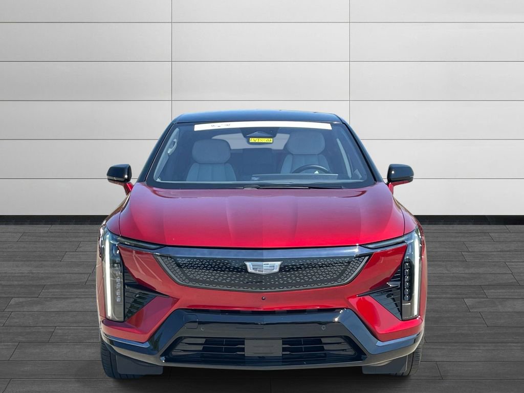 Used 2025 Cadillac Optiq Sport 1 image 8