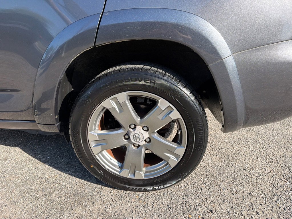 Used 2011 Toyota RAV4 Sport w/ Sport Extra Value Pkg AWD/4WD image 13