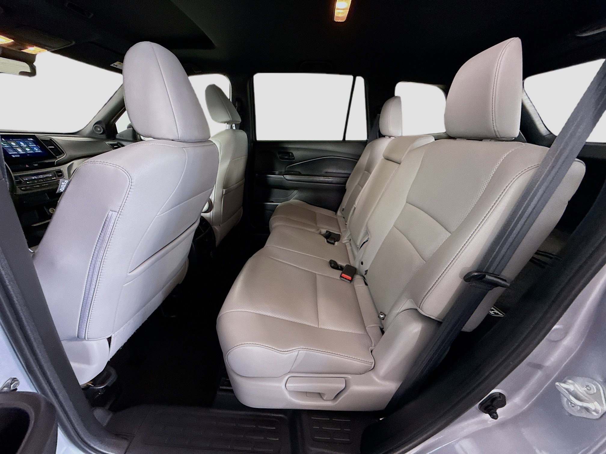 Used 2022 Honda Passport EX-L image 25