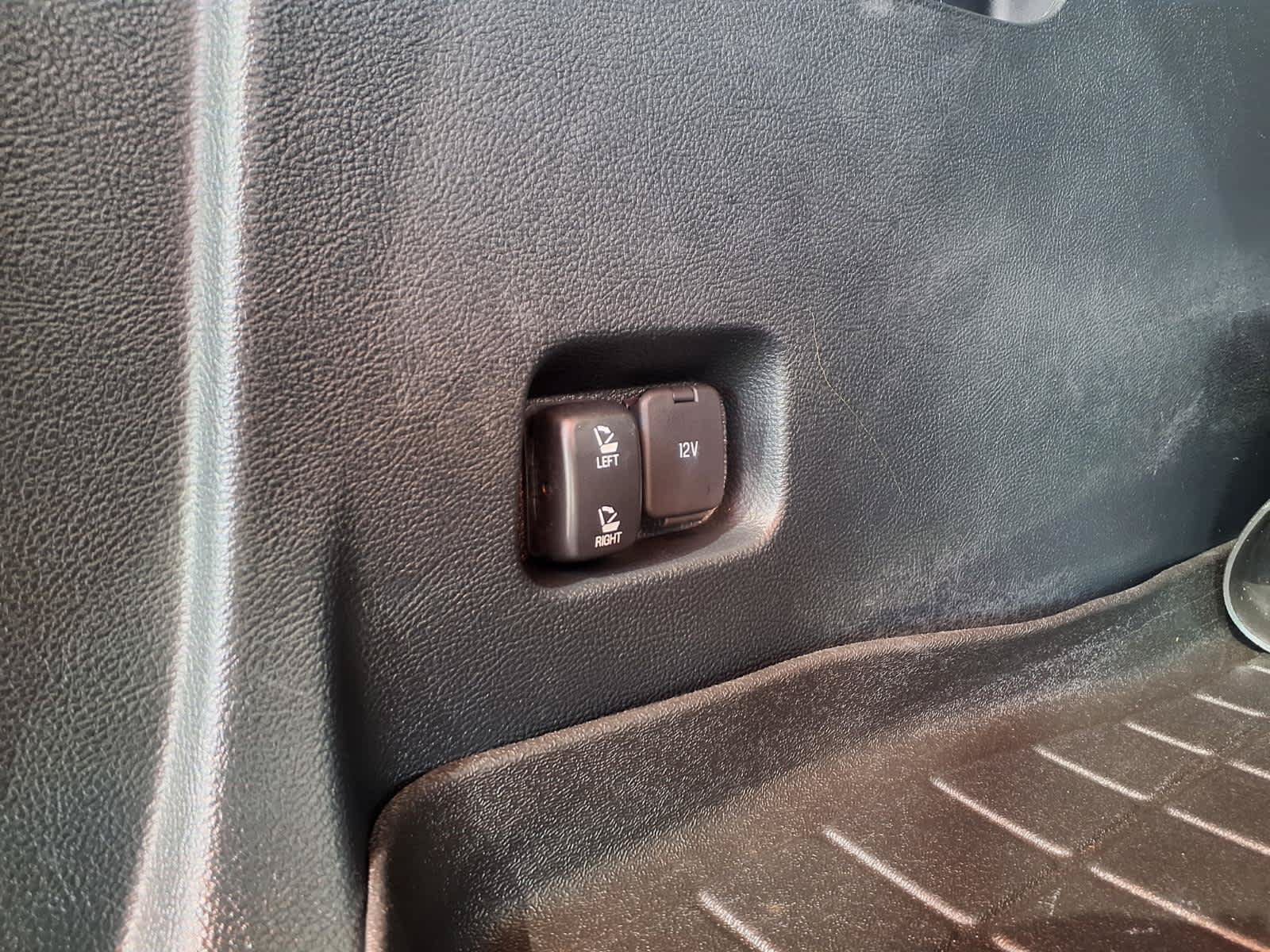 Used 2019 Ford Edge ST w/ Equipment Group 401A AWD/4WD image 11