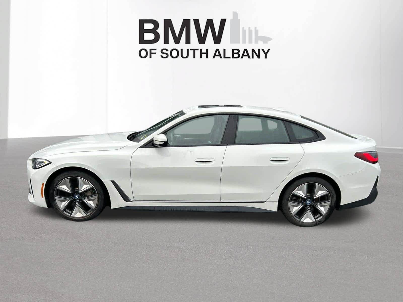 Used 2023 BMW i4 eDrive40 w/ Premium Package RWD image 2