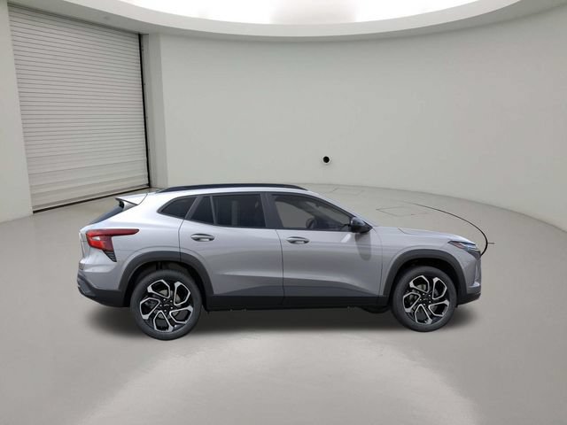 New 2026 Chevrolet Trax RS w/ Driver Confidence Package FWD image 5