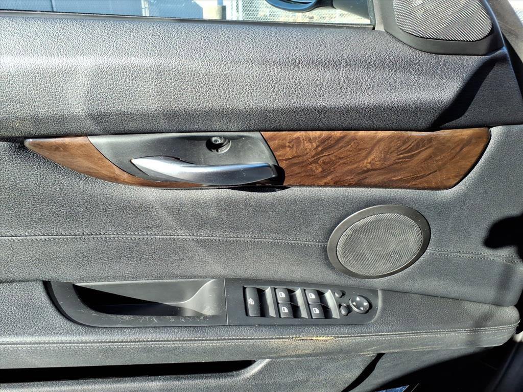 Used 2012 BMW Z4 sDrive35i image 12