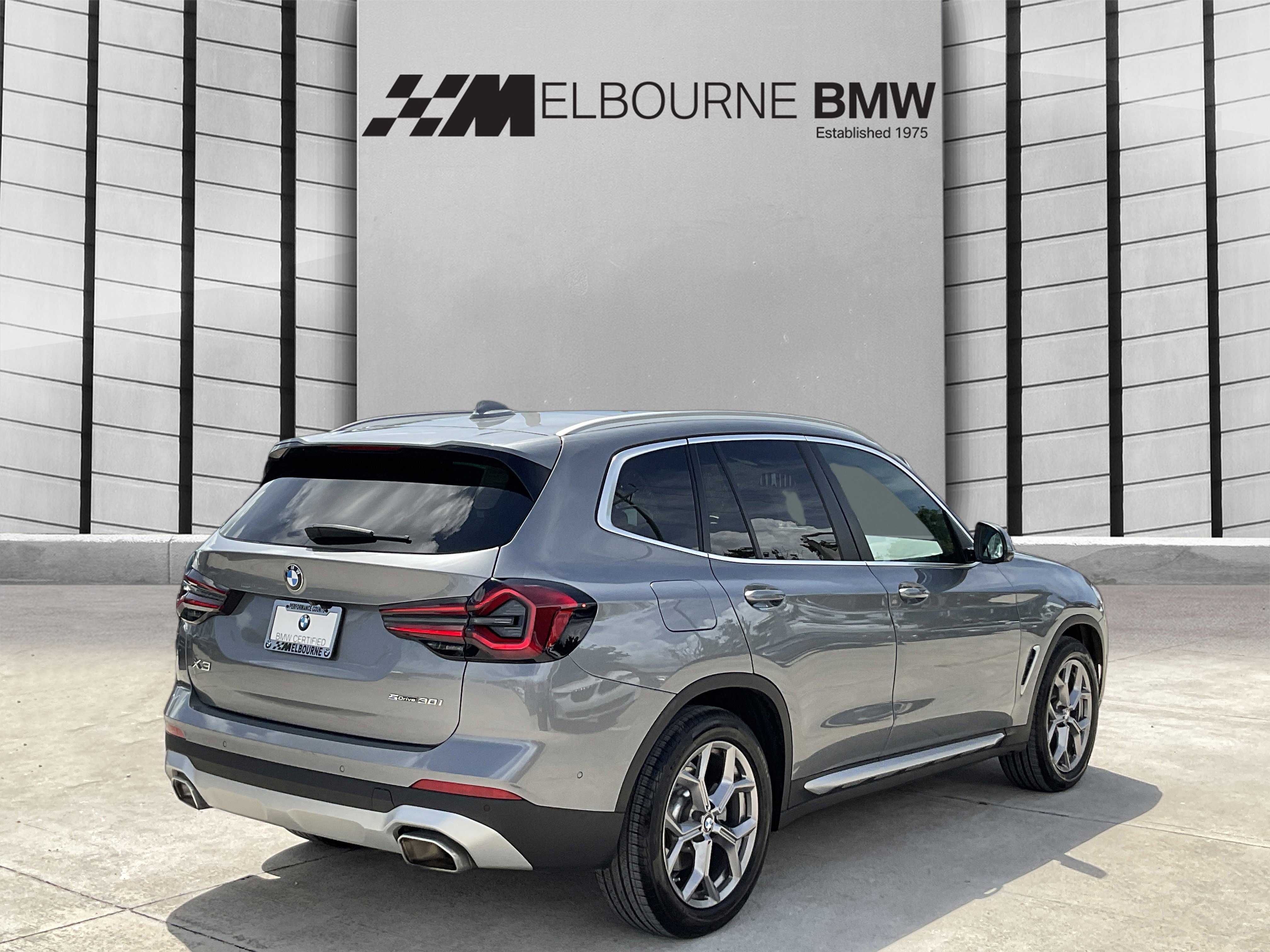 Certified 2023 BMW X3 sDrive30i w/ Premium Package RWD image 4
