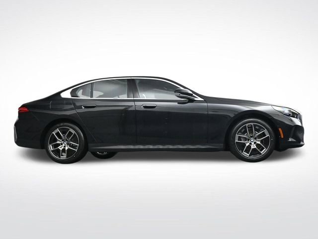 New 2026 BMW 540i xDrive w/ Premium Package AWD/4WD image 33