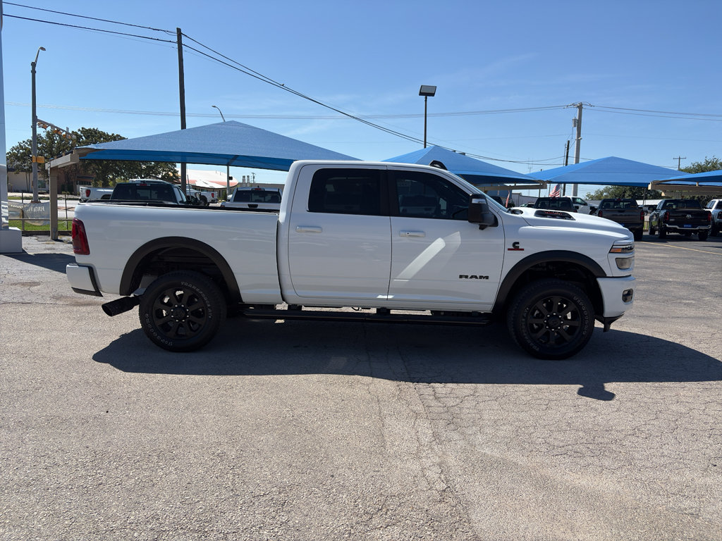 Used 2025 RAM 2500 Laramie w/ Night Edition AWD/4WD image 4