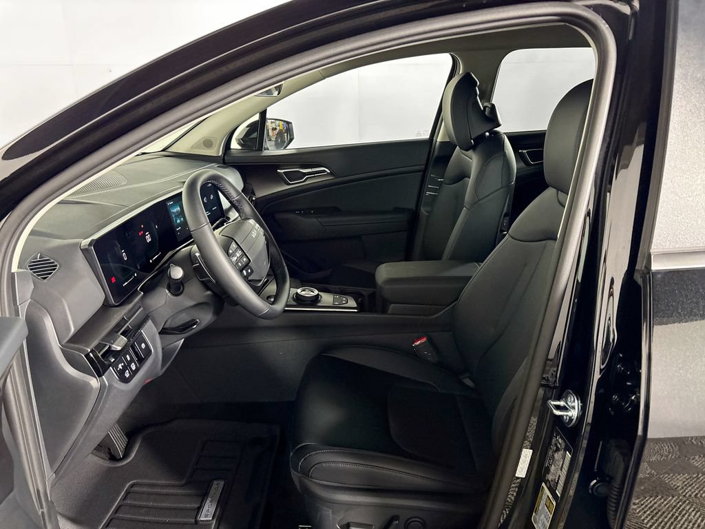 New 2026 Kia Sportage EX AWD/4WD image 11