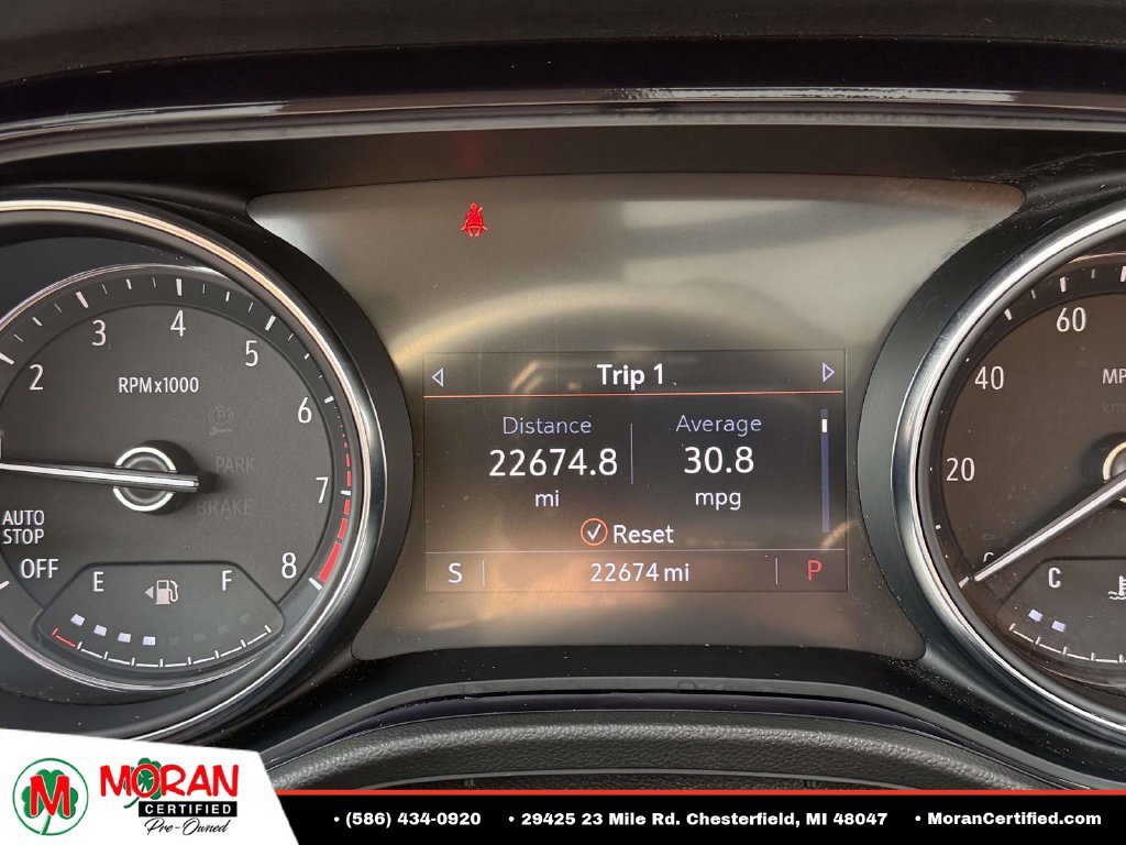 Used 2023 Buick Encore GX Essence w/ Experience Buick Package FWD image 21