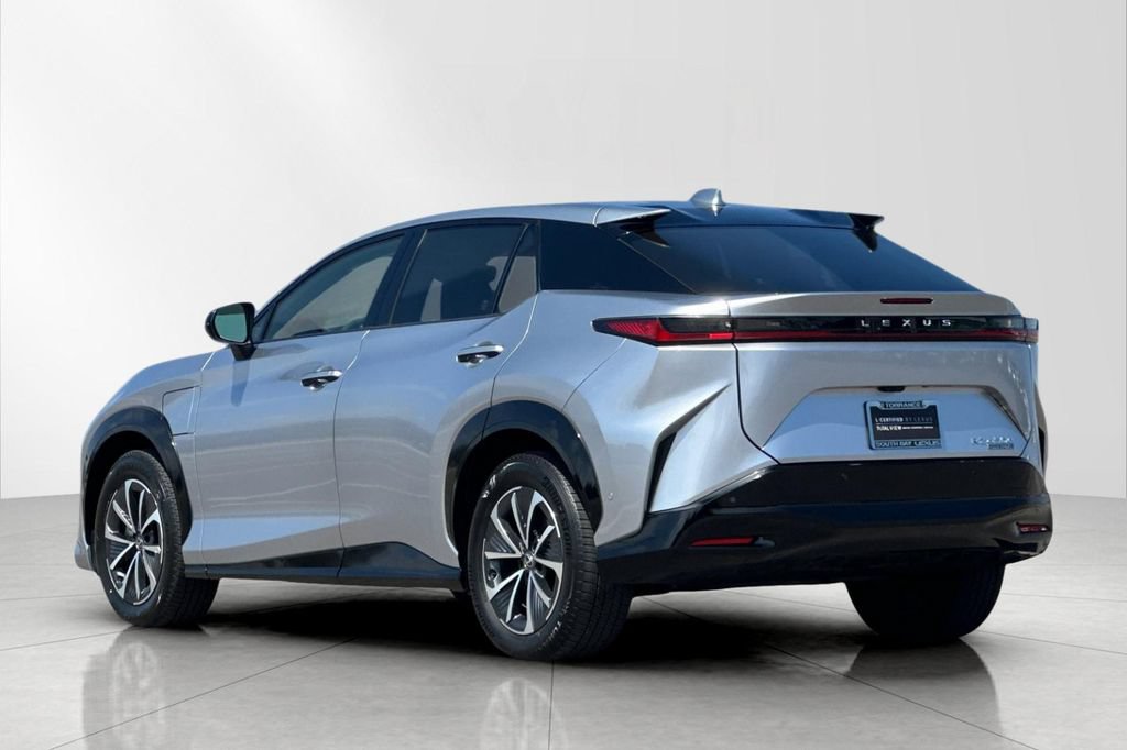 Certified 2023 Lexus RZ 450e Premium AWD/4WD image 4