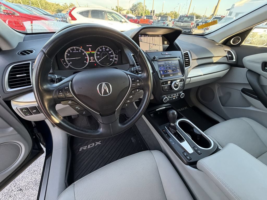 Used 2017 Acura RDX AWD w/ Advance Package image 18