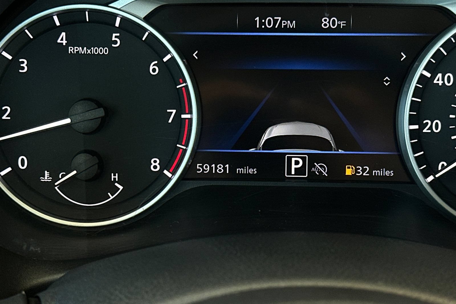 Used 2024 Nissan Sentra SV FWD image 25
