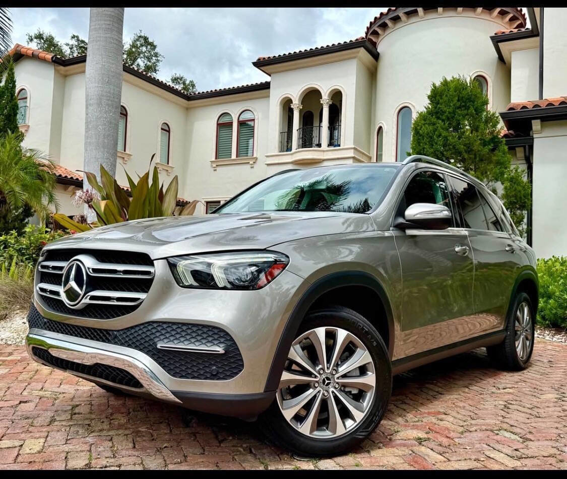 Used 2020 Mercedes-Benz GLE 350 4MATIC w/ Premium Package image 1