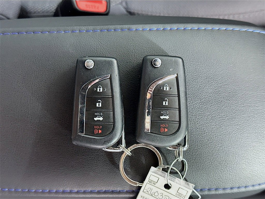 Used 2021 Toyota Corolla SE image 33