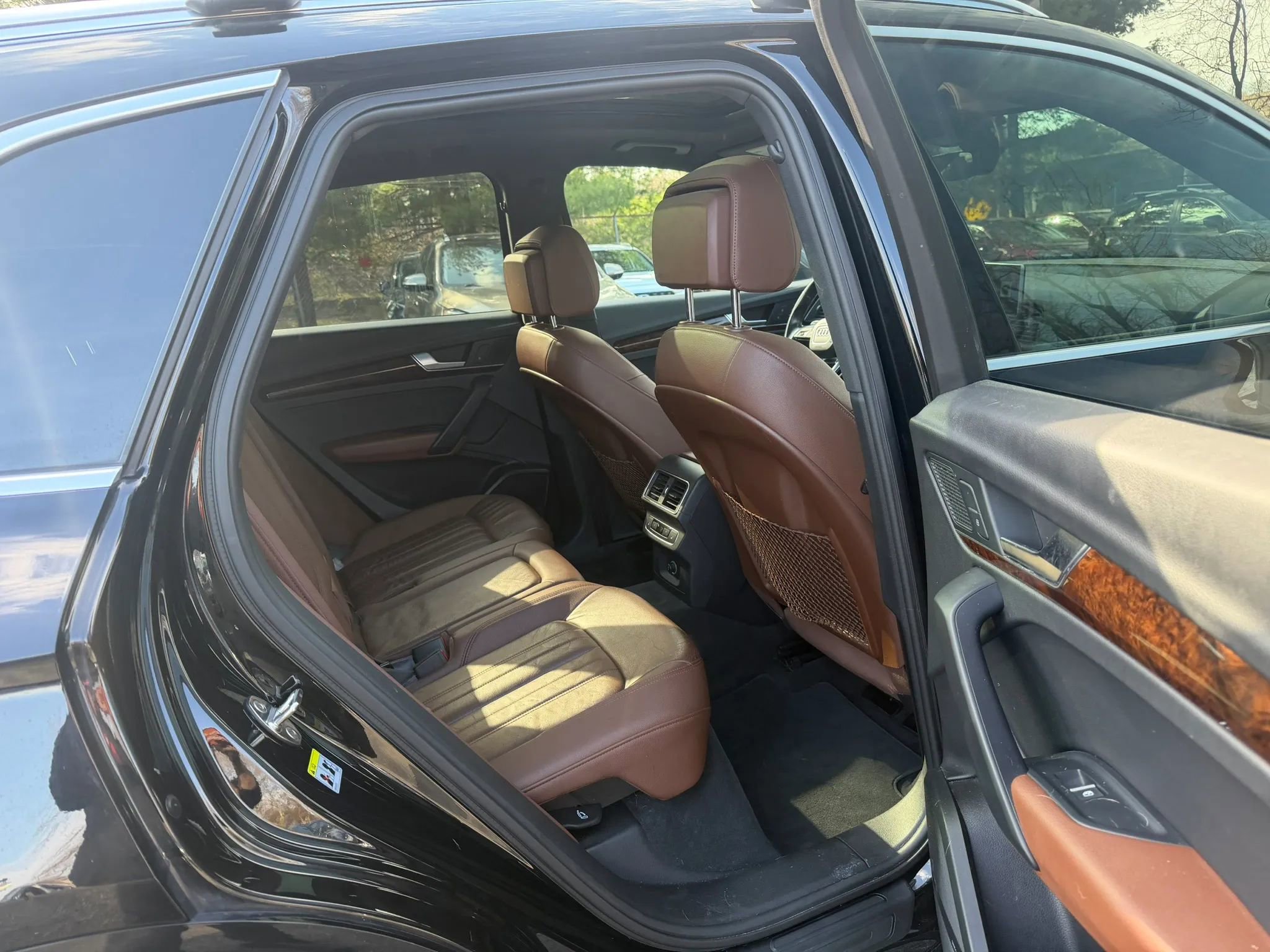 Used 2018 Audi Q5 2.0T Premium Plus w/ Premium Plus Package image 27