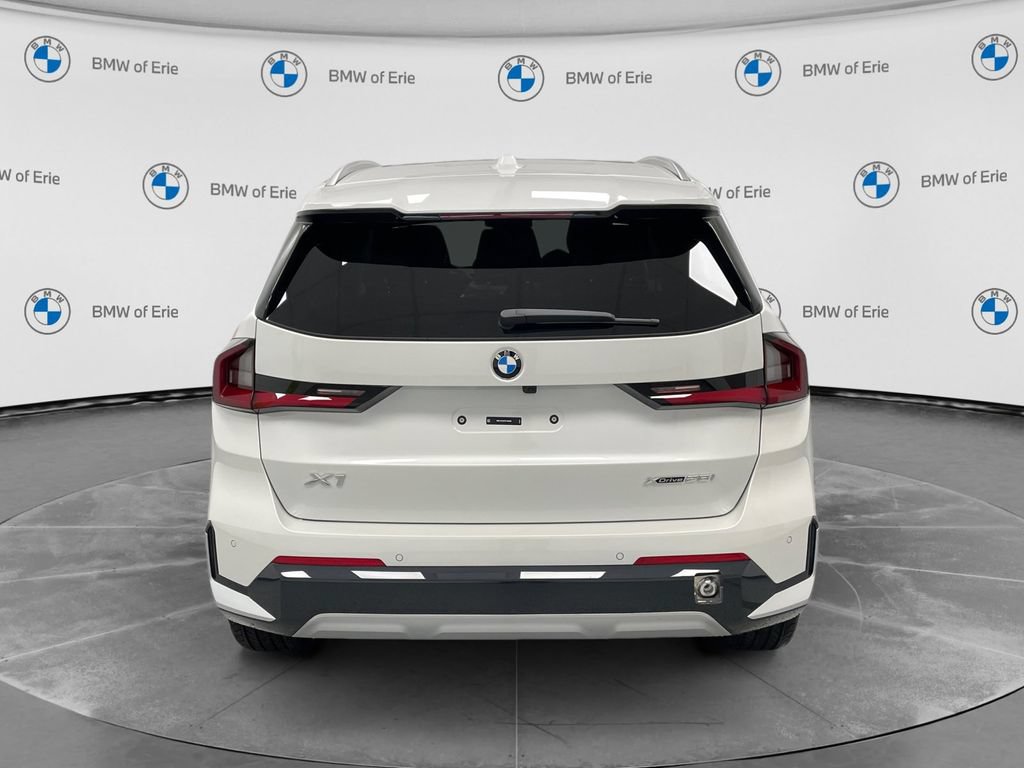 New 2026 BMW X1 xDrive28i w/ Technology Package AWD/4WD image 3