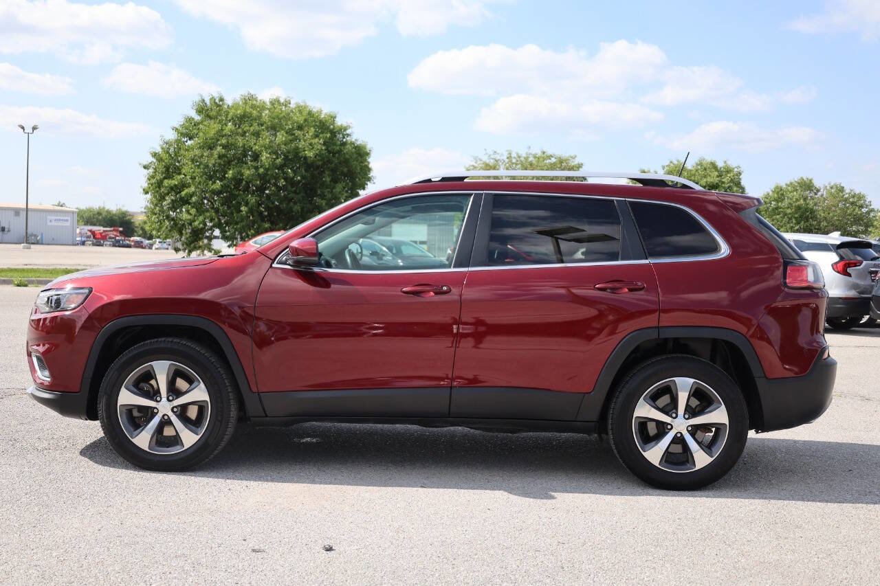 Used 2019 Jeep Cherokee Limited image 8
