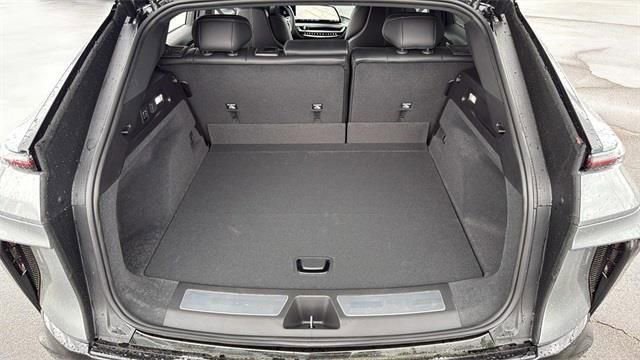 New 2025 Cadillac Lyriq Sport RWD image 9