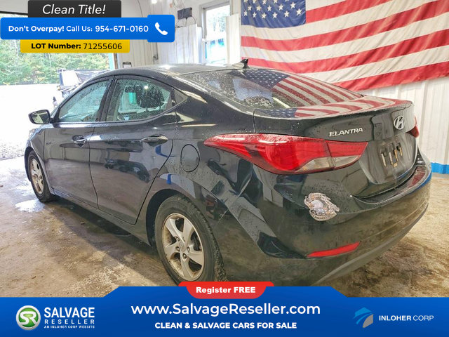 Used 2014 Hyundai Elantra SE FWD image 3