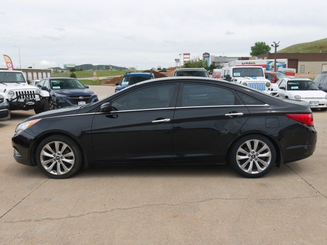 Used 2013 Hyundai Sonata SE FWD image 3