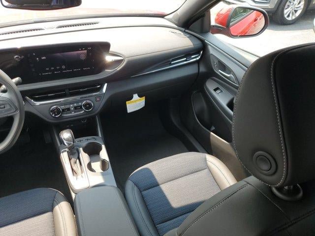 New 2026 Buick Envista Sport Touring FWD image 7