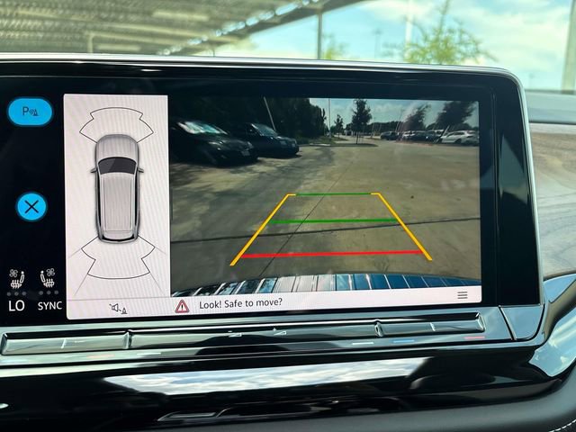 New 2026 Volkswagen Atlas SE image 17