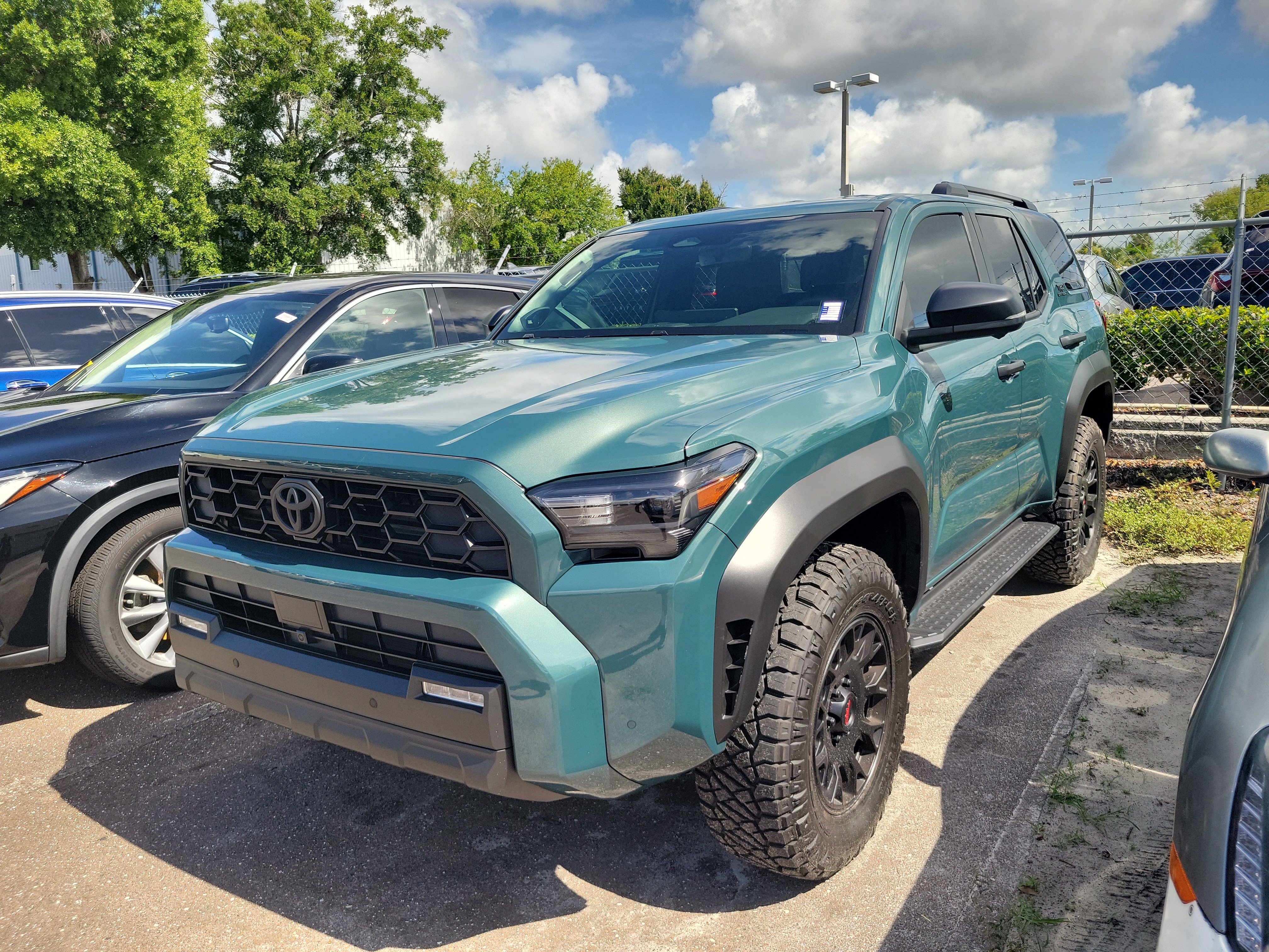 Used 2026 Toyota 4Runner TRD Off-Road Premium AWD/4WD image 1
