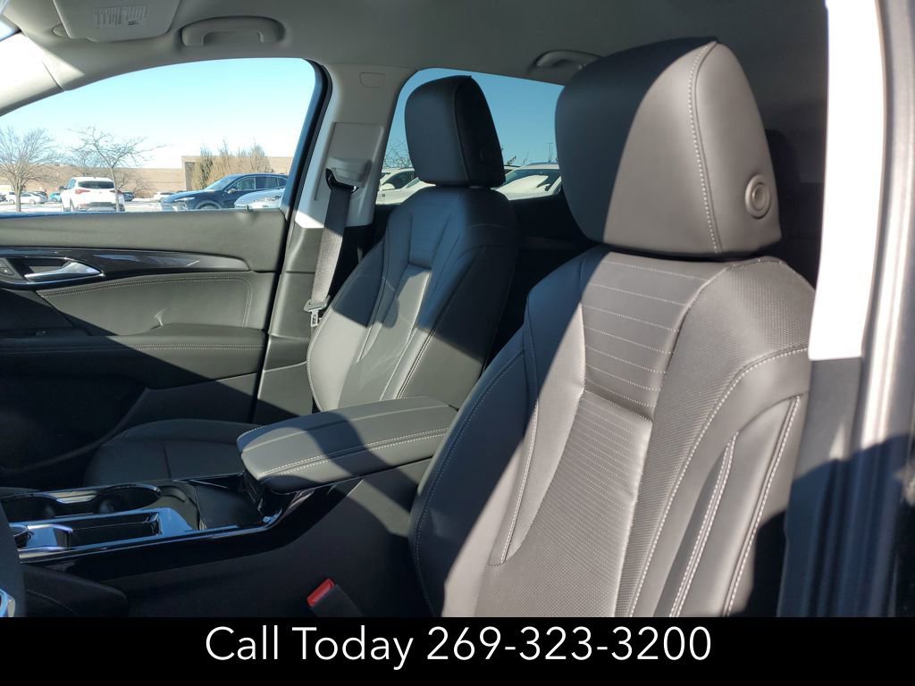 New 2026 Buick Envision Preferred image 18